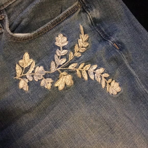 jeans - Picture 2 of 5